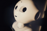 机器人战士：未来战争的关键